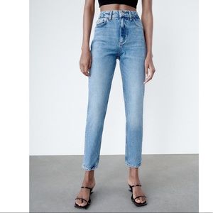 Zara slim jeans in black, REF. 6688/232, size US 8, NWT